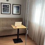 Habitación en casa particular Air Albania