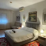 Habitación en casa particular Air Albania *