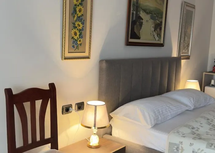 Ubytování v soukromí Air Albania *