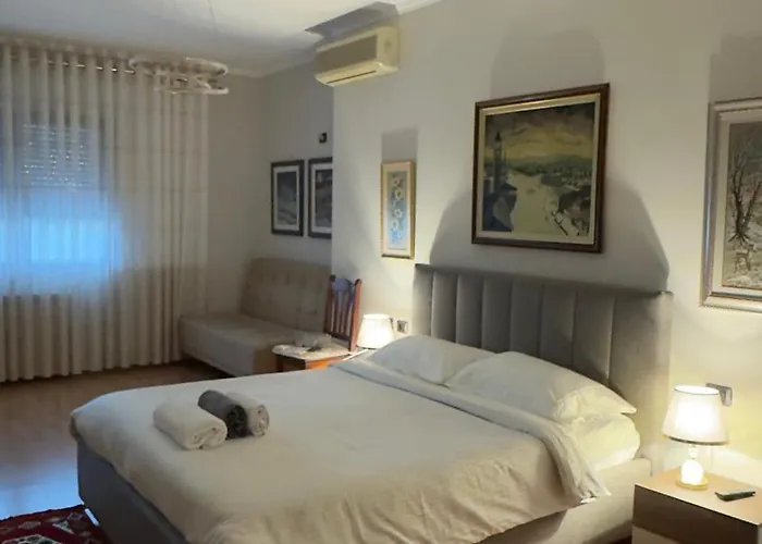 Ubytování v soukromí Air Albania *